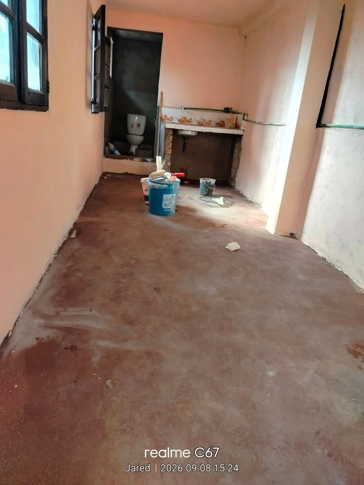 houseImage