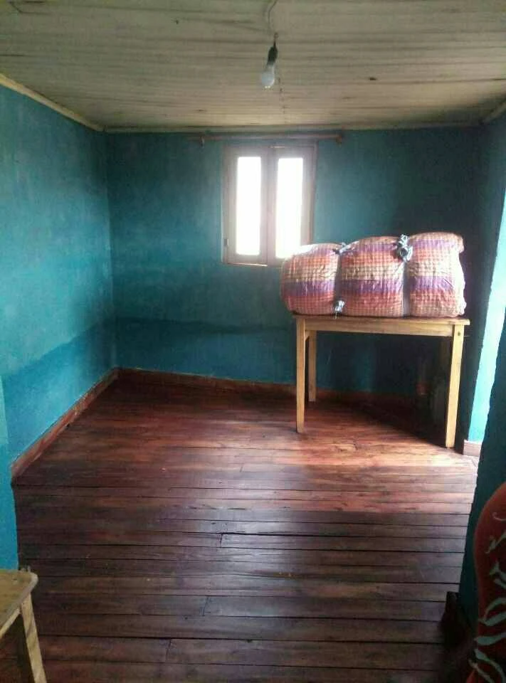 houseImage