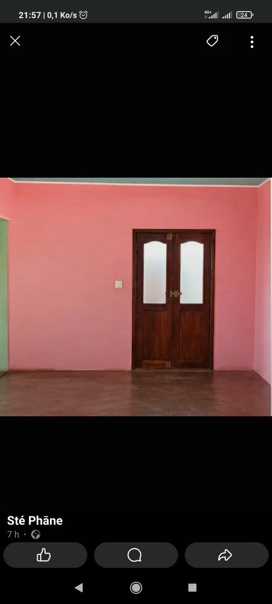 houseImage