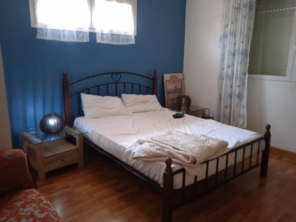 houseImage